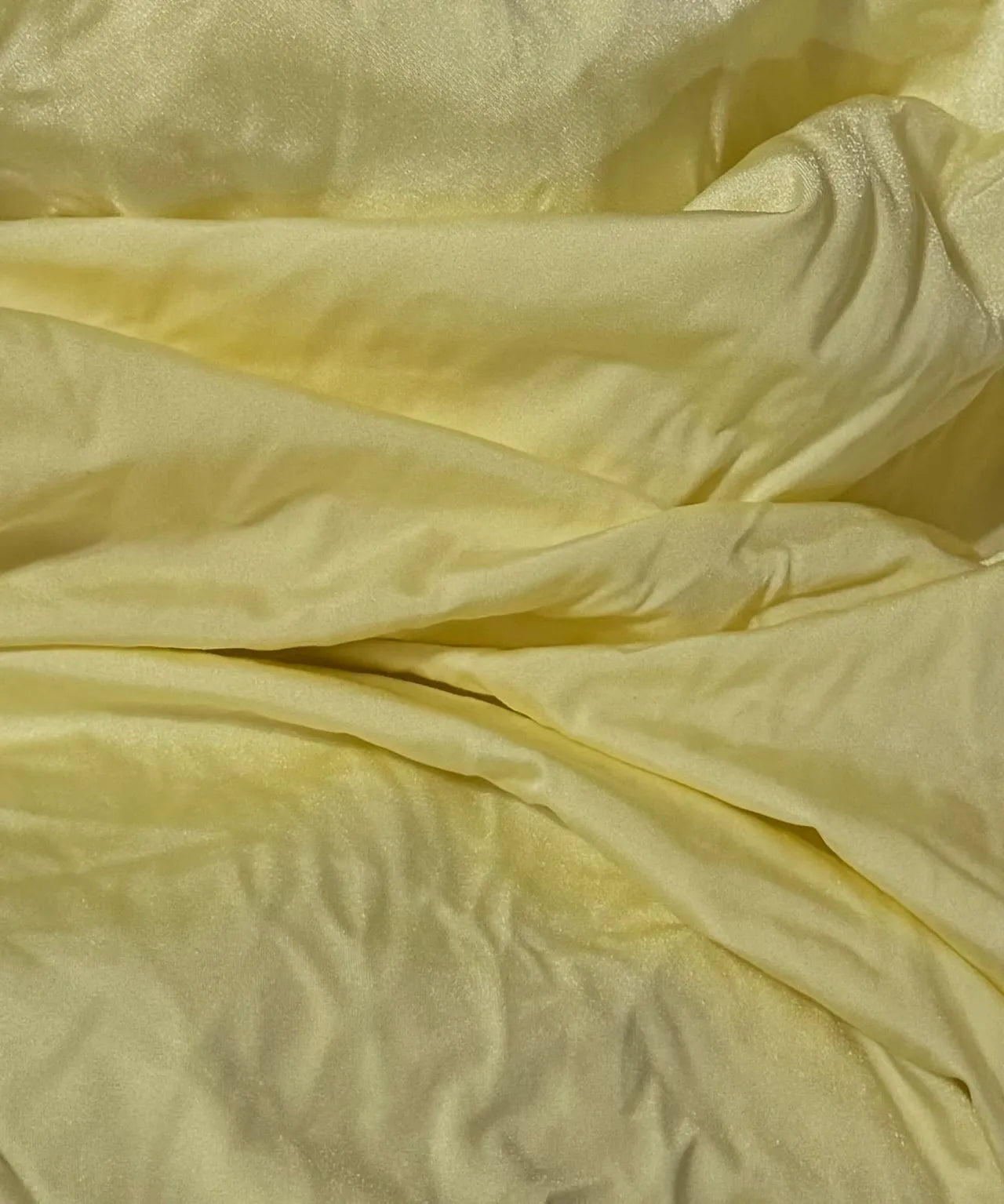 Pale Yellow Shimmer